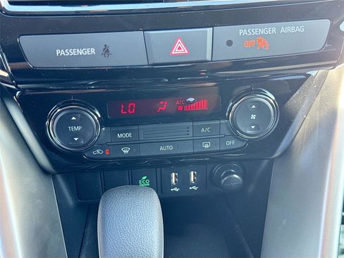New 2025 Mitsubishi Eclipse Cross LE image 15