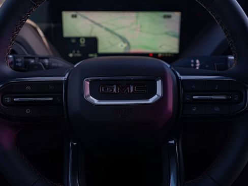 New 2026 GMC Yukon XL AT4 w/ AT4 Premium Package AWD/4WD image 11