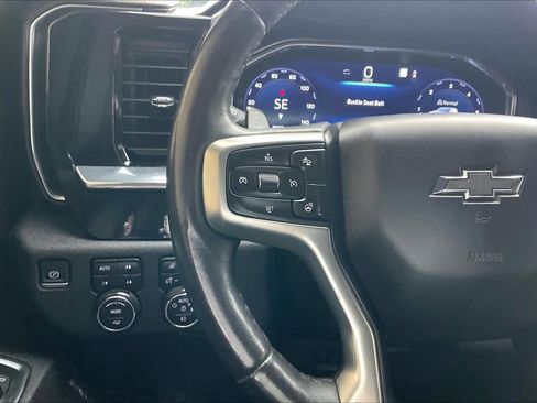 Used 2023 Chevrolet Silverado 1500 RST AWD/4WD image 23