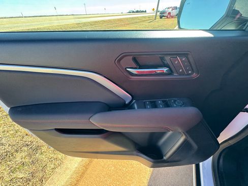 New 2026 Chevrolet Colorado Z71 w/ Technology Package image 12