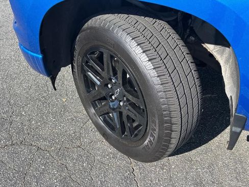 Used 2024 Chevrolet Silverado 1500 Custom w/ LPO, Dark Essentials Package image 27