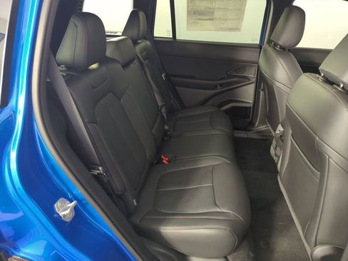 New 2026 Jeep Cherokee Overland image 34