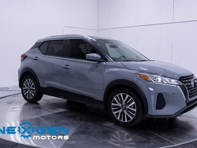 Used 2022 Nissan Kicks SV