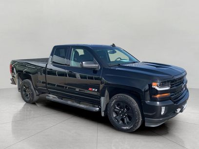 Used 2017 Chevrolet Silverado 1500 LT w/ Midnight Edition