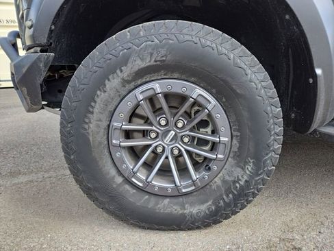 Used 2018 Ford F150 Raptor w/ Equipment Group 802A Luxury AWD/4WD image 7