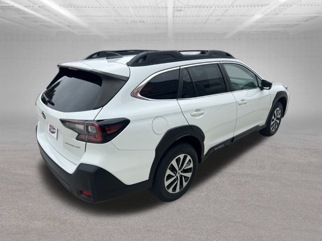 Used 2024 Subaru Outback Premium AWD/4WD image 5