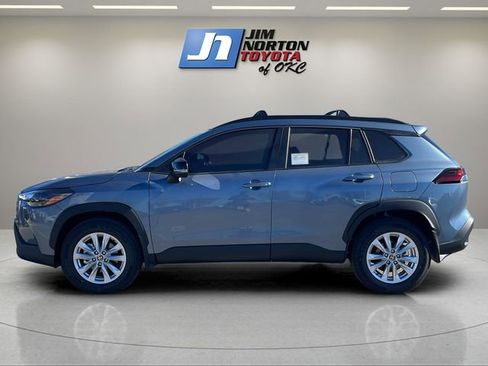 New 2026 Toyota Corolla Cross LE image 8