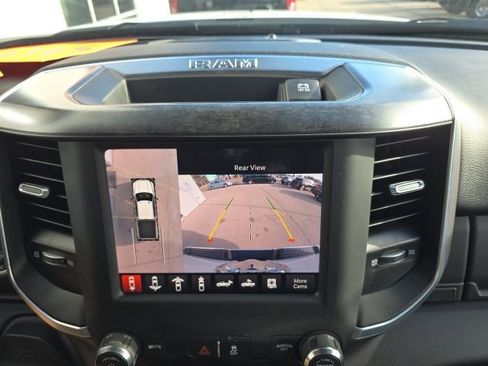 Used 2024 RAM 2500 Big Horn w/ Towing Technology Group image 21