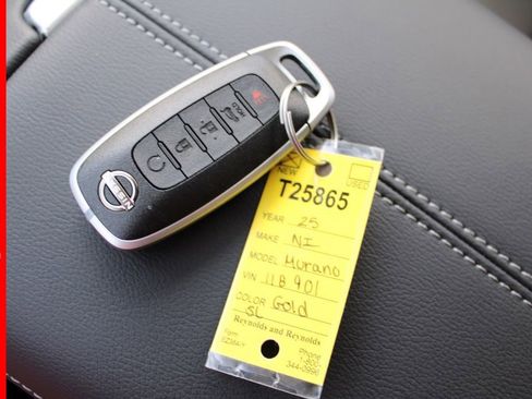 New 2025 Nissan Murano SL image 24