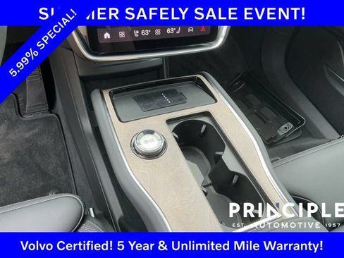 Certified 2025 Volvo EX90 Ultra AWD/4WD image 19