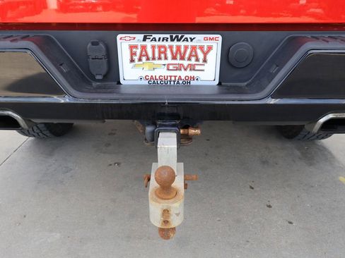 Used 2020 Chevrolet Silverado 1500 LT Trail Boss image 31