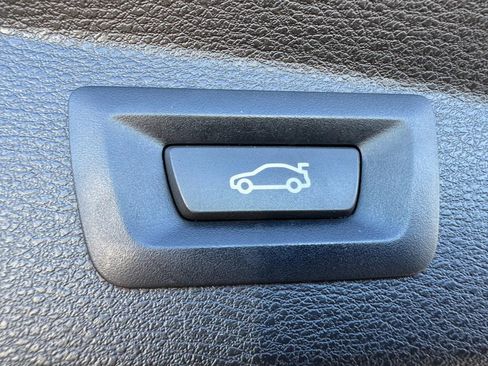 Used 2018 BMW X2 sDrive28i image 32