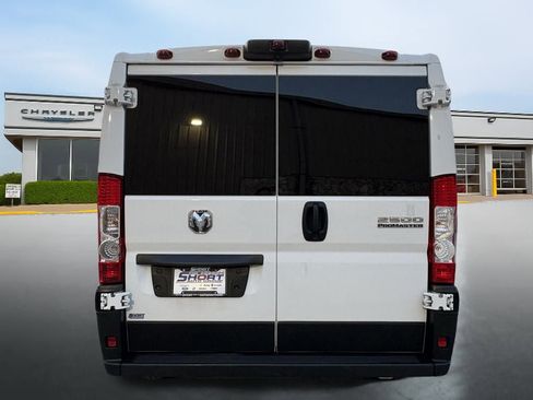 Used 2023 RAM ProMaster 2500 image 4