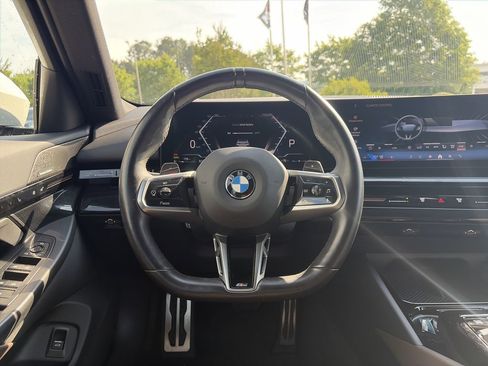 Certified 2024 BMW 530i w/ M Sport Package RWD image 21