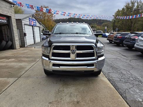 Used 2018 RAM 2500 SLT w/ Snow Chief Group image 3