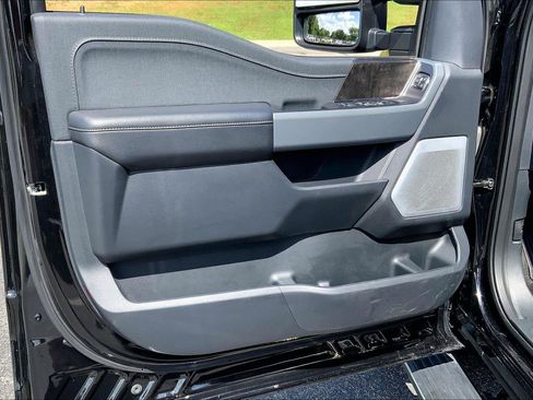 Used 2023 Ford F150 Lariat w/ Equipment Group 502A High AWD/4WD image 21