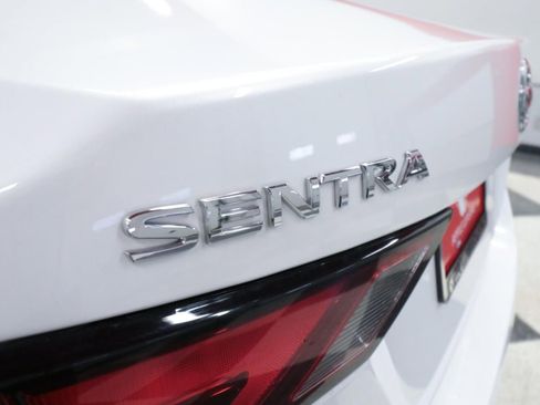 Used 2021 Nissan Sentra SV w/ Trunk Package image 29