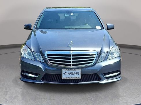 Used 2012 Mercedes-Benz E 350 Sedan image 3