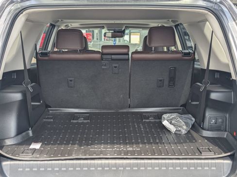 Used 2023 Toyota 4Runner Limited AWD/4WD image 35