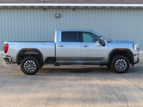 Used 2026 GMC Sierra 3500 SLE w/ SLE Convenience Package AWD/4WD image 2