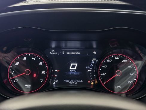 Used 2021 Dodge Charger R/T w/ Blacktop Package image 39