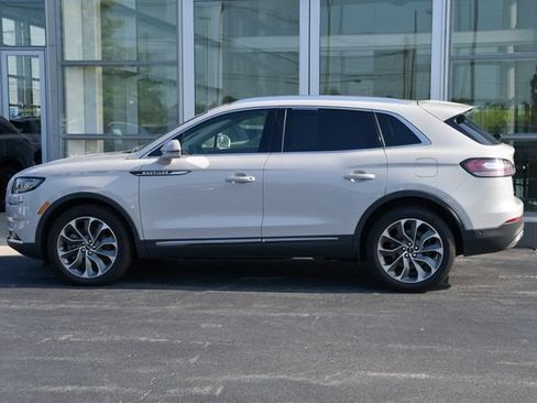 Used 2023 Lincoln Nautilus Reserve w/ Equipment Group 201A AWD/4WD image 11