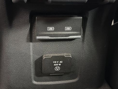 Used 2021 Jeep Gladiator Overland image 20