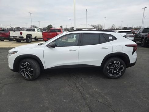 New 2026 Chevrolet Trax RS w/ Driver Confidence Package image 25