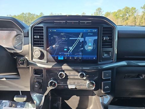 Used 2022 Ford F150 XLT w/ Equipment Group 302A High image 25