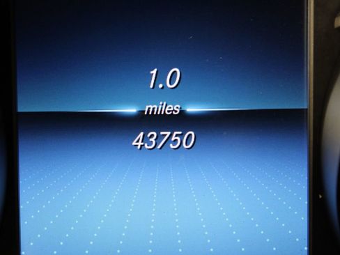 Used 2022 Mercedes-Benz GLC 300 image 28