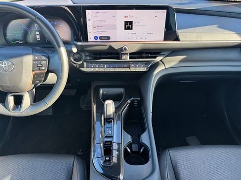 Certified 2024 Toyota Crown Limited image 2