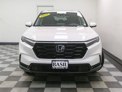 Used 2025 Honda CR-V EX-L image 3