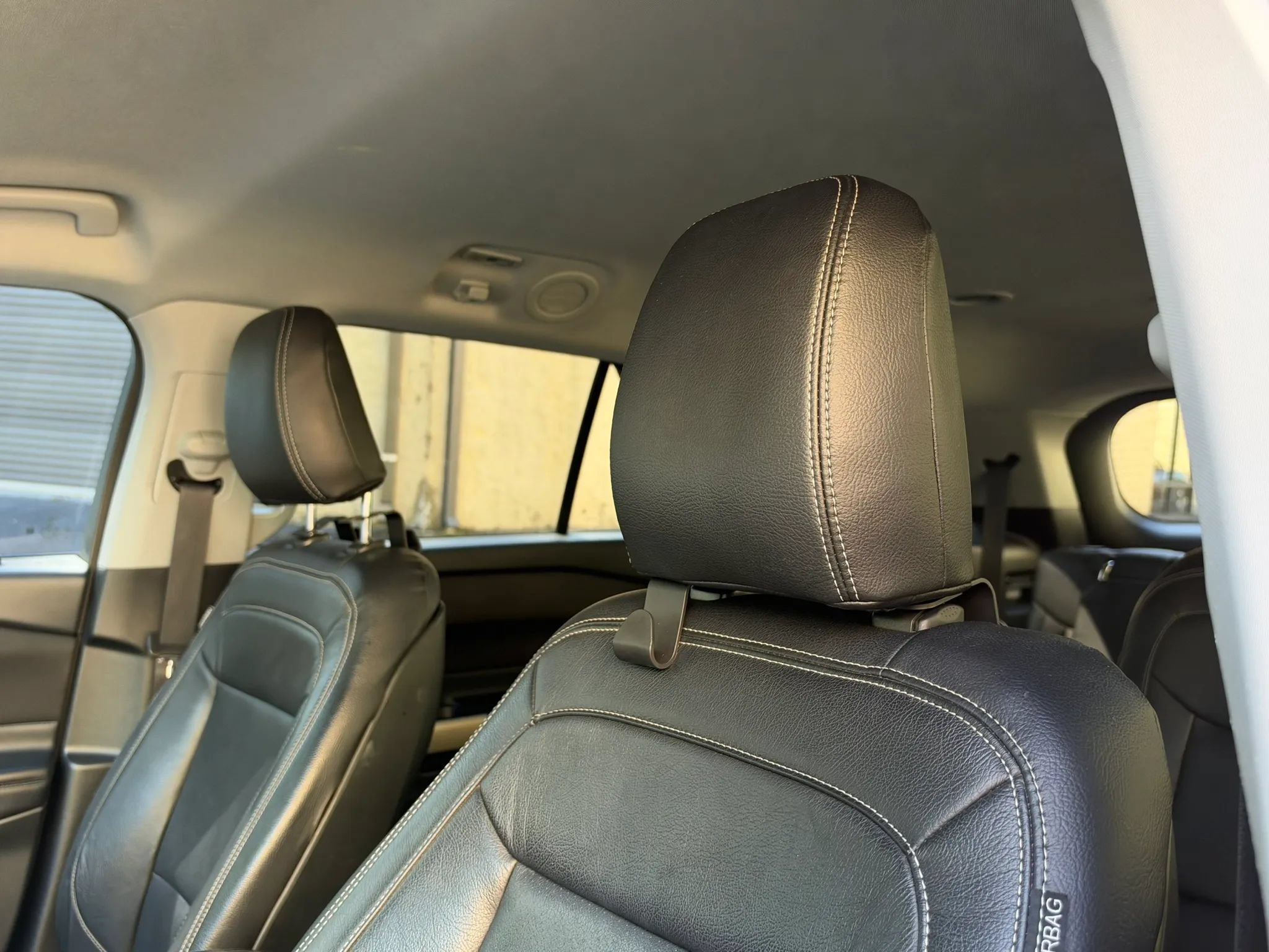 Used 2020 Ford Explorer XLT RWD image 23