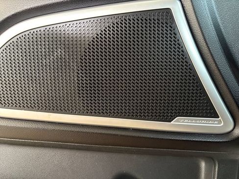 Used 2020 Kia Telluride LX AWD/4WD image 18