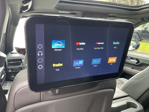 New 2026 GMC Yukon XL AT4 Ultimate AWD/4WD image 36