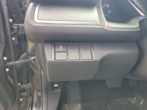 Used 2018 Honda Civic EX image 19