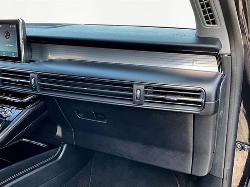 Used 2022 Lincoln Corsair FWD image 17