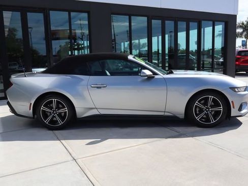 Used 2024 Ford Mustang Premium RWD image 2