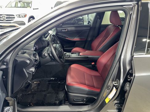 Used 2024 Lexus IS 350 F Sport RWD image 18