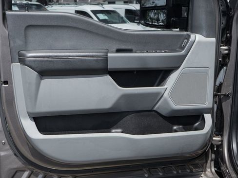 Used 2023 Ford F250 XL w/ STX Appearance Package AWD/4WD image 16