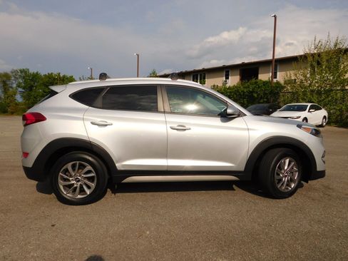 Used 2018 Hyundai Tucson SEL AWD/4WD image 4