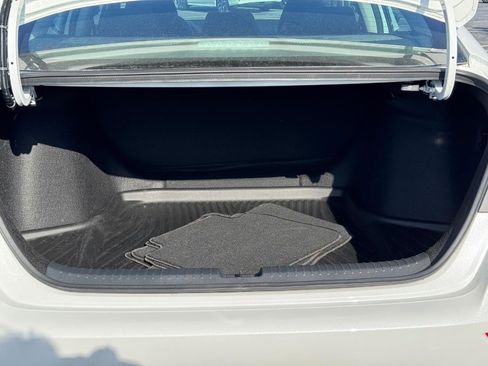 Certified 2024 Honda Accord LX image 5