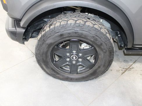 Used 2024 Ford Bronco Black Diamond image 53