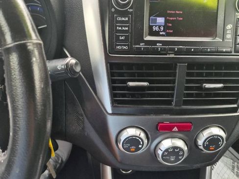 Used 2013 Subaru Forester 2.5X Limited AWD/4WD image 14