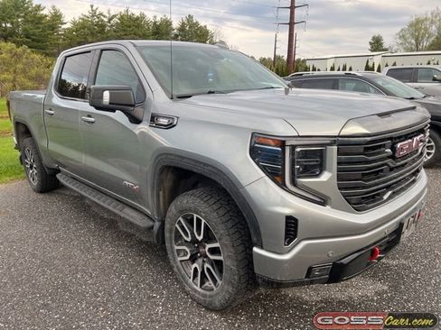 Used 2024 GMC Sierra 1500 AT4 w/ AT4 Premium Package AWD/4WD image 2