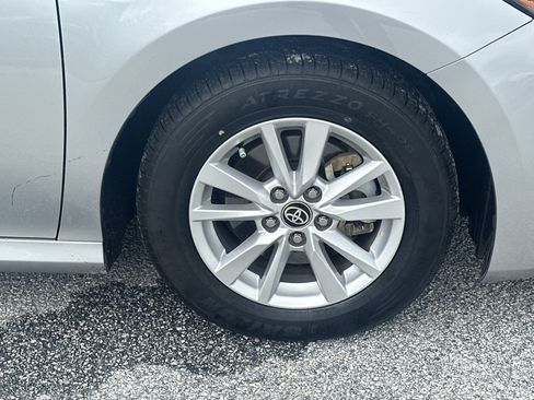 Used 2025 Toyota Camry LE FWD image 12