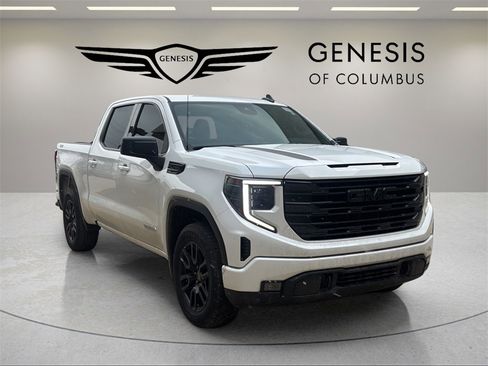 Used 2025 GMC Sierra 1500 Elevation image 7