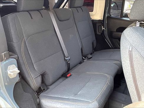 Used 2024 Jeep Wrangler Sport image 33