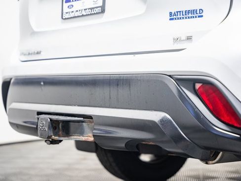 Certified 2022 Toyota Highlander Bronze Edition image 9