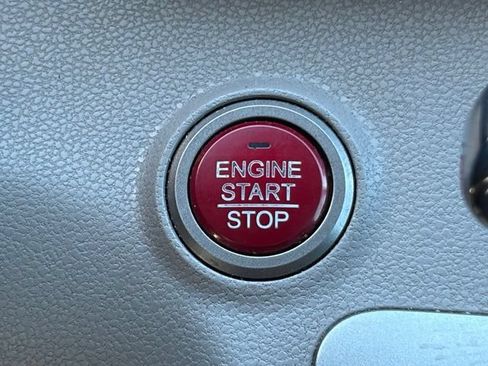 Used 2015 Honda Odyssey EX image 24